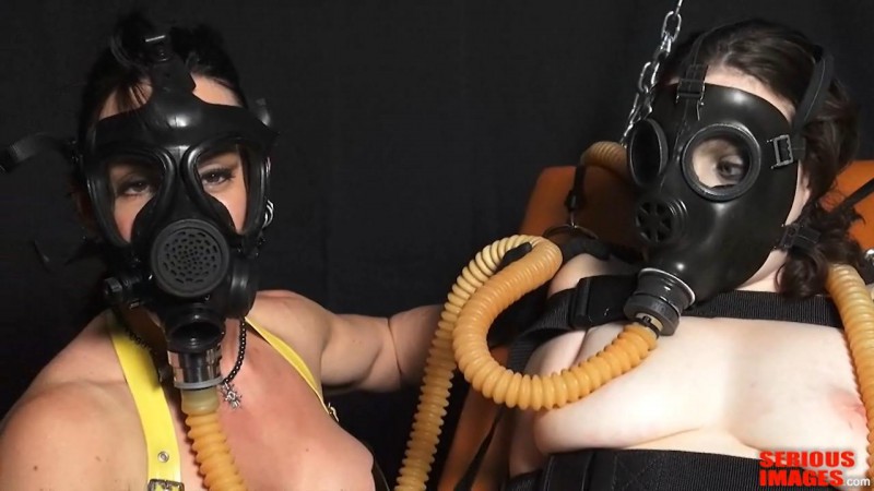 Mistress Miranda and Dixon – Gas-mask Play. Seriousimages.com (224 Mb)