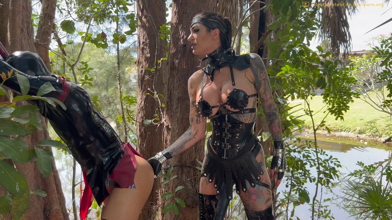 Amazonian Queen fucks gladiator - Mistress Damazonia and TS Slayer.  2022. Iwantclips.com (2687 Mb)