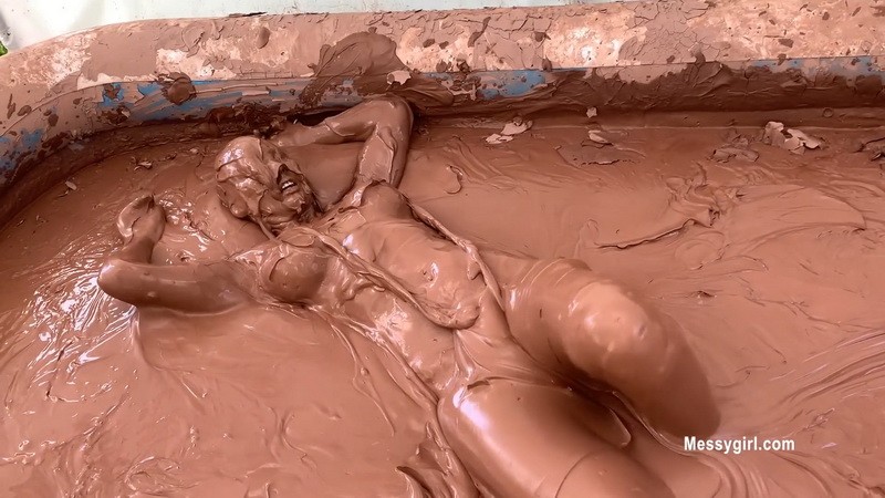 Engulfed in Mud - Zoey. Sep 27 2021. Messygirl.com (1474 Mb)