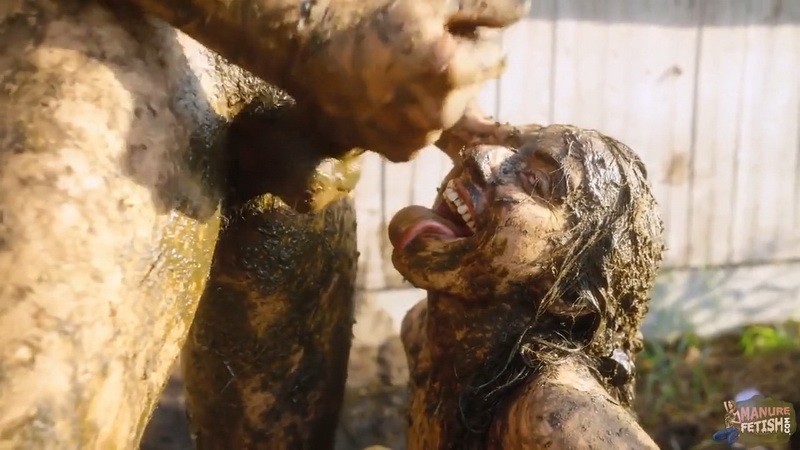 Rough Fuck In Cowshit - Kaitlyn Katsaro (1292 Mb)