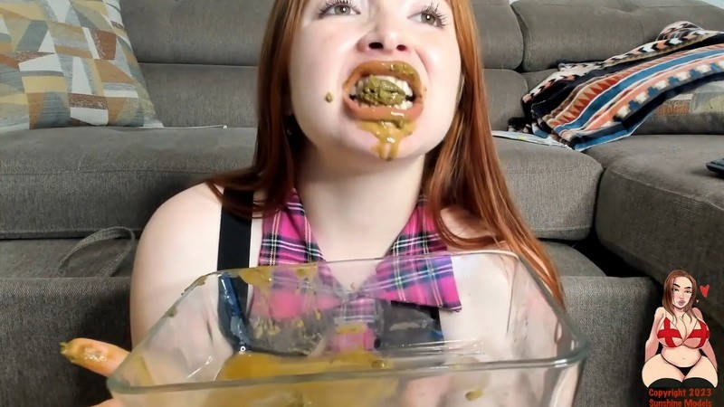 Shit Eating Instructions for Daddy - Ginger Cris (972 Mb)