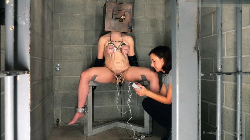Head Box Isolation - Delphine Mason and Elise Graves (488 Mb)